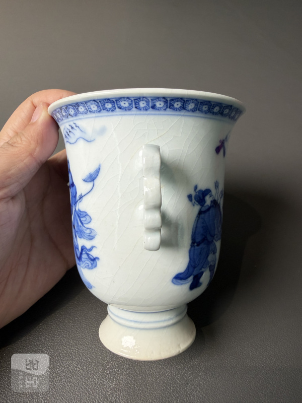 清乾隆 青花浆胎八仙人物图双耳杯 - 图4